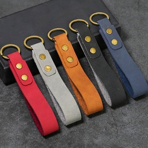 <b>Leather</b> <b>Key</b> <b>Chain</b> Wholesale <b>Key</b> <b>Chain</b> Accessories Luxury Metal Hook Wrist Strap <b>Leather</b> <b>Key</b> <b>Chain</b> Custom Logo <b>Leather</b> Keychain - Product Image 3