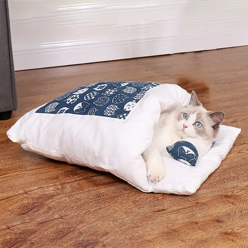 Winter Warm Kitten Nest Removable Sleeping Bag Kennel Japanese Cat Bed Deep Sleeping Bed for Cats Small Dogs Pet Lounger House