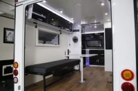 Caravane légère Ecocampor 14,6 pieds avec espace de garage pour moto, VTT, camping, voyages, aventures en plein air