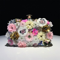 Sac de soirée élégant Hengmei Chaozhou, fabriqué en usine, fait main, orné de fleurs et de perles, en polyester, pour banquets, mariages et fêtes