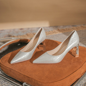 Escarpins à bout pointu, talon carré de 5 cm ou 8 cm, doublure en satin pailleté, chaussures de mariée ou de soirée, à enfiler, pour femme, tendance - Product Image 1