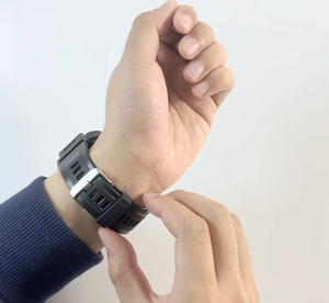 สร้อยข้อมือ Traxbean Alzheimer พร้อมระบบตรวจจับการล้ม 4G และ SOS - Product Image 6