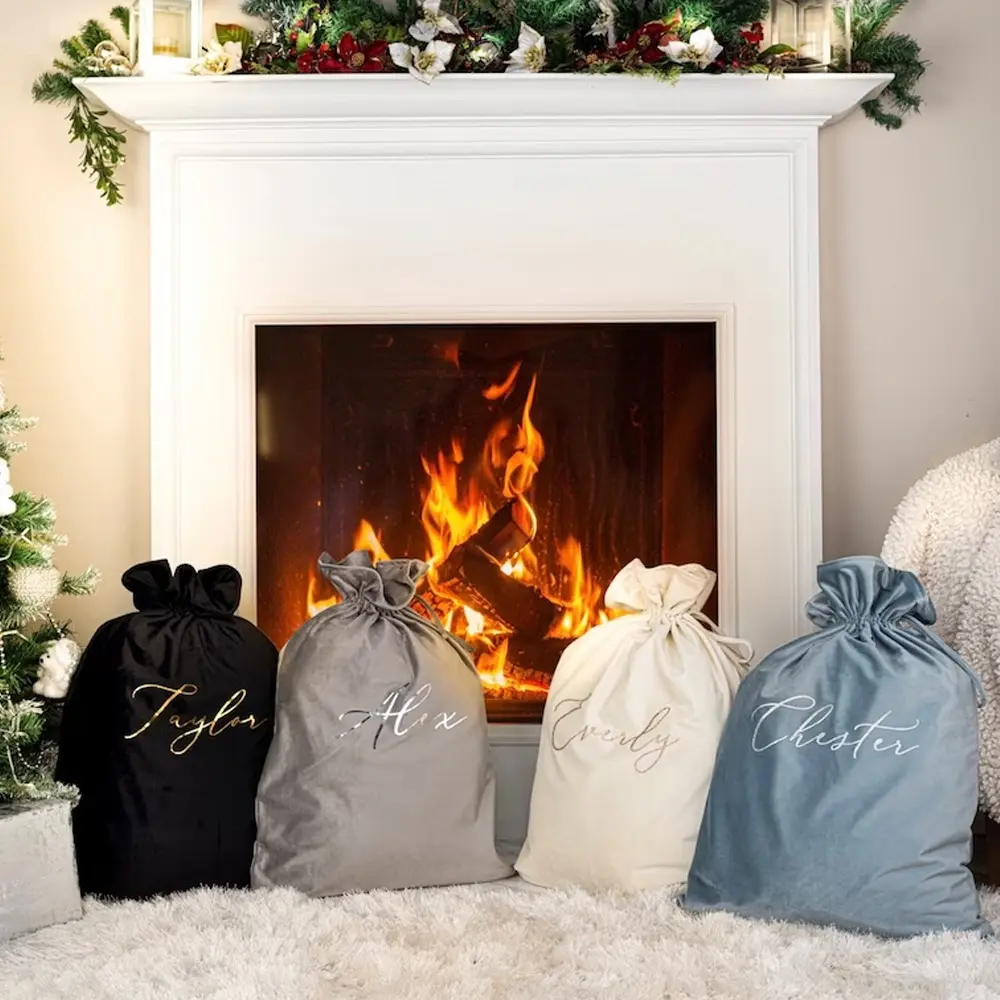 Hot Sale Sublimation Merry Christmas Gift Bag Durable Velvet Santa Sacks For Kids