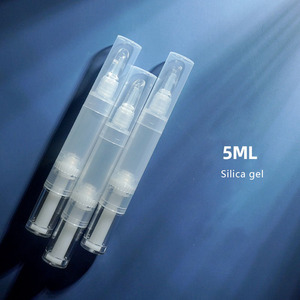 Distributeur de brosses commerciales avec tubes vides pour vernis à ongles et gloss, doté d'une grande brosse pour un usage quotidien - Product Image 1