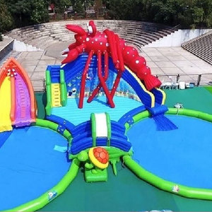 Tobogán de agua inflable de PVC de grado comercial Característica de la <span class=keywords><strong>piscina</strong></span> de tierra interior al aire libre Característica de agua elegante para <span class=keywords><strong>parques</strong></span> <span class=keywords><strong>recreativos</strong></span> - Product Image 4