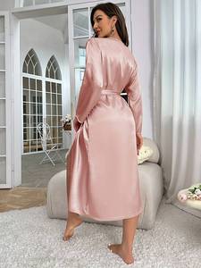 Gaun malam <span class=keywords><strong>satin</strong></span> kustom set hadiah wanita gaun malam untuk wanita gaun panjang hitam wanita untuk gaun pesta malam gaun pesta dansa