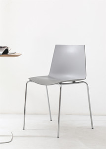 Wholesale Factory Minimalist Furniture Modern <strong>Simple</strong> Cateen <strong>Chair</strong> White Restaurant Nordic Cafe Armless Metal Legs Dining <strong>Chair</strong> - Product Image 3