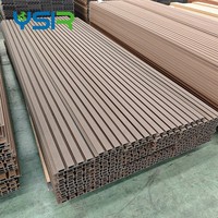 Panneaux muraux extérieurs en WPC Great Wall Board, imperméables, ignifuges, revêtement en bois plastique, surface 3D, utilisation en extérieur, hôtels, bureaux