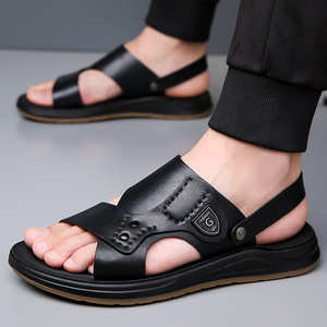 Sandales de plage pour hommes d'été |   Pantoufles imperméables antidérapantes à semelle souple anti-odeur à double usage pour hommes - Product Image 4