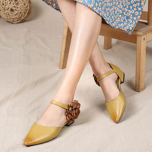 <span class=keywords><strong>Sandali</strong></span> <span class=keywords><strong>Donna</strong></span> Estivi alla Moda con Tacco Medio, Punta Affusolata e Cinturino Posteriore, Colore Beige Giallo - Vendita all'Ingrosso - Product Image 6