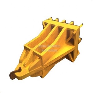 Green Metal Grating Platform with Handle Supports Industrial Use - Product Image 1