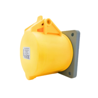 Prise industrielle mâle-femelle 32A IP44 110V pour usage industriel EN IEC 60309