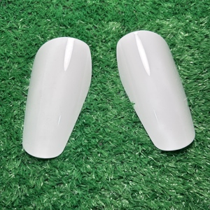 <span class=keywords><strong>Espinilleras</strong></span> <span class=keywords><strong>de</strong></span> Fútbol Blancas, Protectores <span class=keywords><strong>de</strong></span> Piernas <span class=keywords><strong>de</strong></span> Plástico para Niños y Adultos, Equipo <span class=keywords><strong>de</strong></span> Protección, <span class=keywords><strong>Espinilleras</strong></span> con Logotipo Personalizado - Product Image 1