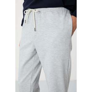 Pantalon de survêtement gris texturé pour homme, coupe standard, taille élastique, respirant, décontracté - Product Image 3