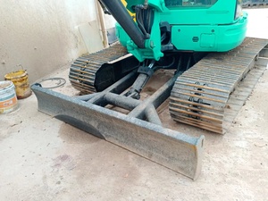 รถขุดตีนตะขาบ KX161 ZCP II ขนาด 6 ตัน พร้อมบุ้งกี๋ขุดขนาด 0.2 ลูกบาศก์เมตร มือสอง สีเขียวและสีเหลือง - Product Image 5