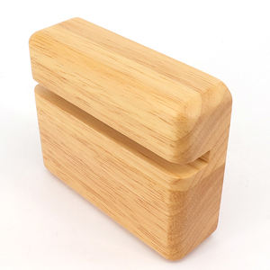 Base de Madera Pulida de Alta Calidad, Lijada y Recubierta, Personalizable con Barnizado, para Tarjetas de Visita - Product Image 4