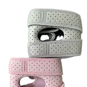 Genouillère de protection universelle en néoprène souple à double compression avec coussinet antidérapant en silicone pour coudes et genoux - Product Image 1