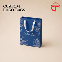 Sacs cadeaux en papier cartonné de haute qualité avec poignée, emballages de vêtements de luxe avec logo personnalisé, pour le rangement des articles