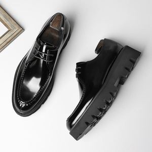 Botas Cortas de Cuero Genuino para Hombre de Alta Calidad, con Cordones, Ideales para Ocasiones Formales y de Negocios - Product Image 1
