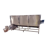 Séparateur de liquides et de solides à écran incliné pour la déshydratation du fumier de volaille, chevaux, poulets et bovins