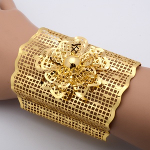 Conjunto de Brazalete y Anillo de Moda para Mujer con Diseño Árabe de Hojas de Olivo y Flores, Brazalete y Anillo Encantadores - Product Image 4