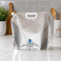 Pochette souple à bec verseur avec poignée et robinet, personnalisable, pour l'emballage d'eau, de jus, d'huile et de détergent