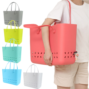 2025 nuevo diseño <span class=keywords><strong>de</strong></span> moda playa impermeable EVA verano bolsos <span class=keywords><strong>de</strong></span> goma pequeño <span class=keywords><strong>bolso</strong></span> <span class=keywords><strong>de</strong></span> bebé logotipo personalizado silicona playa <span class=keywords><strong>bolso</strong></span> <span class=keywords><strong>de</strong></span> mano para mujer - Product Image 3