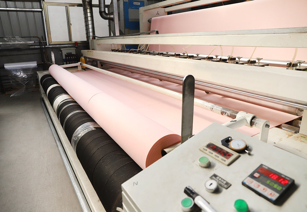 Needle Punched  Non-Woven Fabric Is Environmentally Friendly And Durable 2