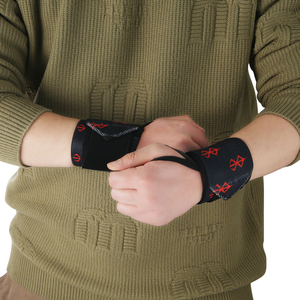 Correas de Soporte para Levantamiento de Pesas con Diseño de Anime Berserk, Muñequeras Deportivas con Presilla para el Pulgar - Product Image 1