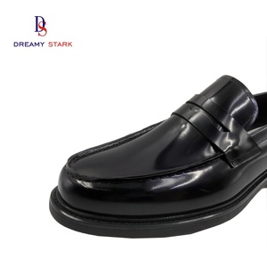 Chaussures Homme Classiques en Cuir Verni de Haute Qualité, Modèle Dreamy Stark, Couleur Personnalisée, à Enfiler, avec Semelle en Caoutchouc, Idéales pour le Bureau et les Mariages - Product Image 4