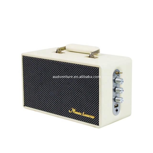Factory Hot Sale 2 Speakers Suitable Wireless Blue Tooth Speaker Portable with Bass Treble Playing