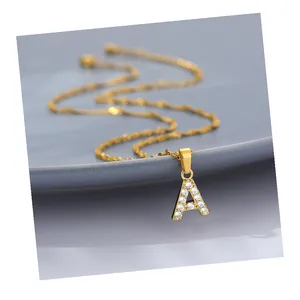 Nova moda inicial zirconia corrente onda de água fina 26 pingentes de letras colar joalheria de aço inoxidável gelado para mulheres
