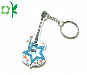 OKSILICONE Hot SaleCustomized Cartoon Design Silicone Keychain Promotional Carabiner for Decoration