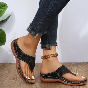 รองเท้าแตะแฟชั่นแบบสวมพื้นหนากันลื่นสำหรับฤดูร้อน - Product Image 6