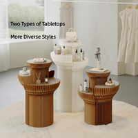 Colonnes de présentation pliables en accordéon à trois niveaux et trois étages, en papier kraft plissé, pour décorations de fête