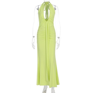 <span class=keywords><strong>Robe</strong></span> <span class=keywords><strong>longue</strong></span> trapèze élégante pour femme D1994608, <span class=keywords><strong>robe</strong></span> sexy <span class=keywords><strong>dos</strong></span> nu à col halter en V profond, <span class=keywords><strong>robe</strong></span> <span class=keywords><strong>longue</strong></span> moulante froncée pour femme - Product Image 6