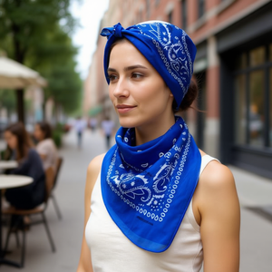 Écharpe carrée Angelina 100% coton bleu royal à motif Paisley 54x54cm, couvre-chef tendance pour femme, multifonctionnelle - Product Image 3