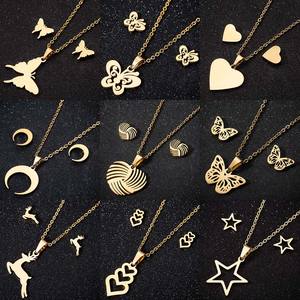 Nueva Joyería de Acero Inoxidable para Mujer, Venta al por Mayor, Juego de Aretes y Collar, Mariposa Animal, Chapado en Oro, Colgante XOXO para Boda - Product Image 1