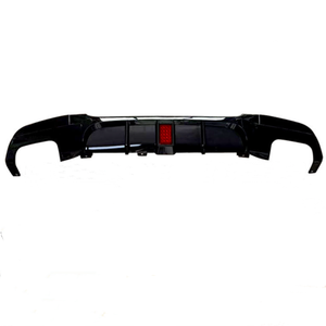 Difusor Trasero de Alta Calidad en Material PP para Serie 3 2005-2013, Estilo MP, con Luz LED - Product Image 3