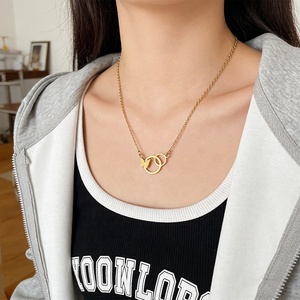 Collar Hipoalergénico de Acero Inoxidable con Colgante de Mariposa de Doble Círculo Entrelazado, Chapado en Oro, Joyerí<span class=keywords><strong>a</strong></span> Diaria Impermeable - Product Image 4