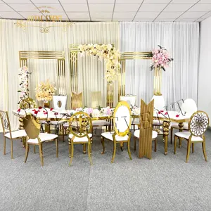 Muebles de lujo para eventos, mesa de boda con marco de acero inoxidable dorado con forma de luna de cristal en forma de S