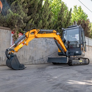 Mini-excavatrice sur chenilles hydraulique HT30 facile à utiliser, 3 tonnes, pour travaux de terrassement et construction, avec cabine confortable - Product Image 1