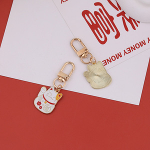 Porte-clés Chat porte-bonheur en alliage de zinc, impression numérique, collection Printemps 2024, origine Yiwu, accessoire mousqueton promotionnel - Product Image 3