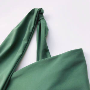 Maillot de bain bikini conservateur et sexy personnalisé qui couvre la chair et amincit le bas mettant en vedette un luxueux bikini de source chaude - Product Image 3