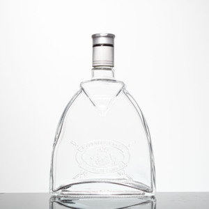 250ML 100ML 50ML Unique Forme De Feuille <span class=keywords><strong>D</strong></span>'<span class=keywords><strong>érable</strong></span> Vide Mini Verre Liqueur Boisson Bouteille De Vin Bouteille De <span class=keywords><strong>Sirop</strong></span> - Product Image 4