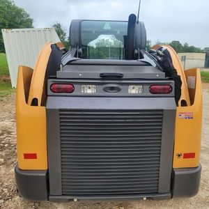 Chargeuse sur chenilles compacte 2022 Case TV450B, moteur diesel EPA, système hydraulique à haut débit, deux vitesses avec attache rapide pour l'exportation - Product Image 3