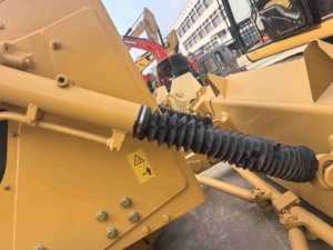 รถดันดินยี่ห้อ Shantui รุ่นใหม่เอี่ยม โปรโมชั่นพิเศษ Shantui SD22 รถดันดินสภาพดีพร้อมใช้งาน - Product Image 3