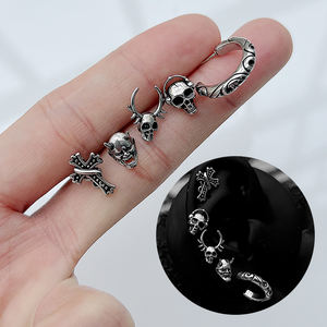 Aretes de Calavera de Terror de Halloween al Por Mayor para Hombres y Mujeres, Piercings de Acero Inoxidable Estilo Rock Punk Hip Hop, Joyería - Product Image 4