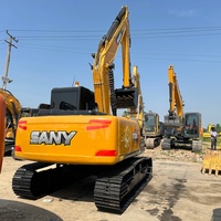Excavatrice municipale d'occasion Sany SY135C de 13,5 tonnes, moteur puissant à 90 % neuf, pompe hydraulique, boîte de vitesses, moteur