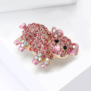 Mignon délicat strass petit <span class=keywords><strong>cochon</strong></span> rose <span class=keywords><strong>broche</strong></span> femmes manteau Cardigan événement fête sac à dos décoratif vêtements accessoires - Product Image 2